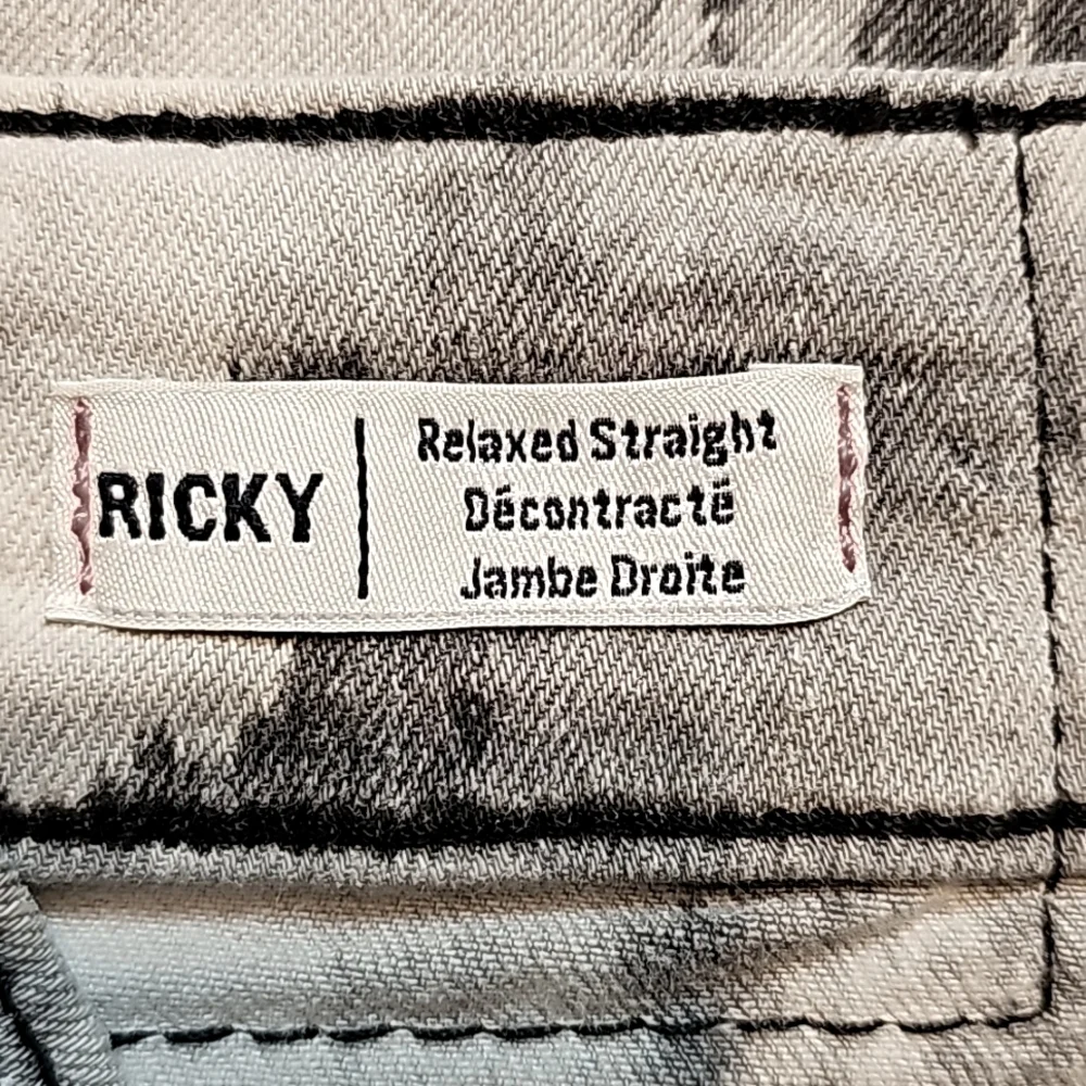 💥True Religion Relaxed-Straight Distressed Jeans. Men's Size: W34x34L.
